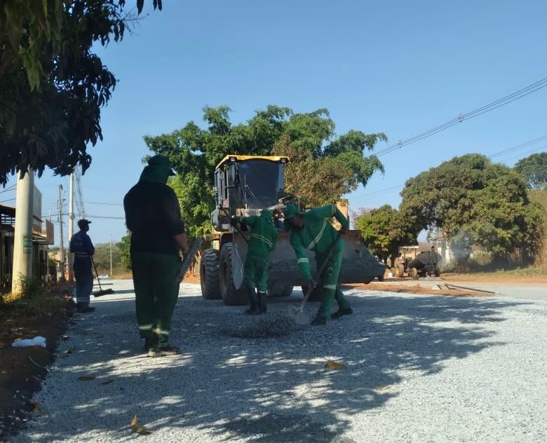 Pavimentação Asfáltica Transforma Bairro Remanso área Comercial em Cidade Ocidental