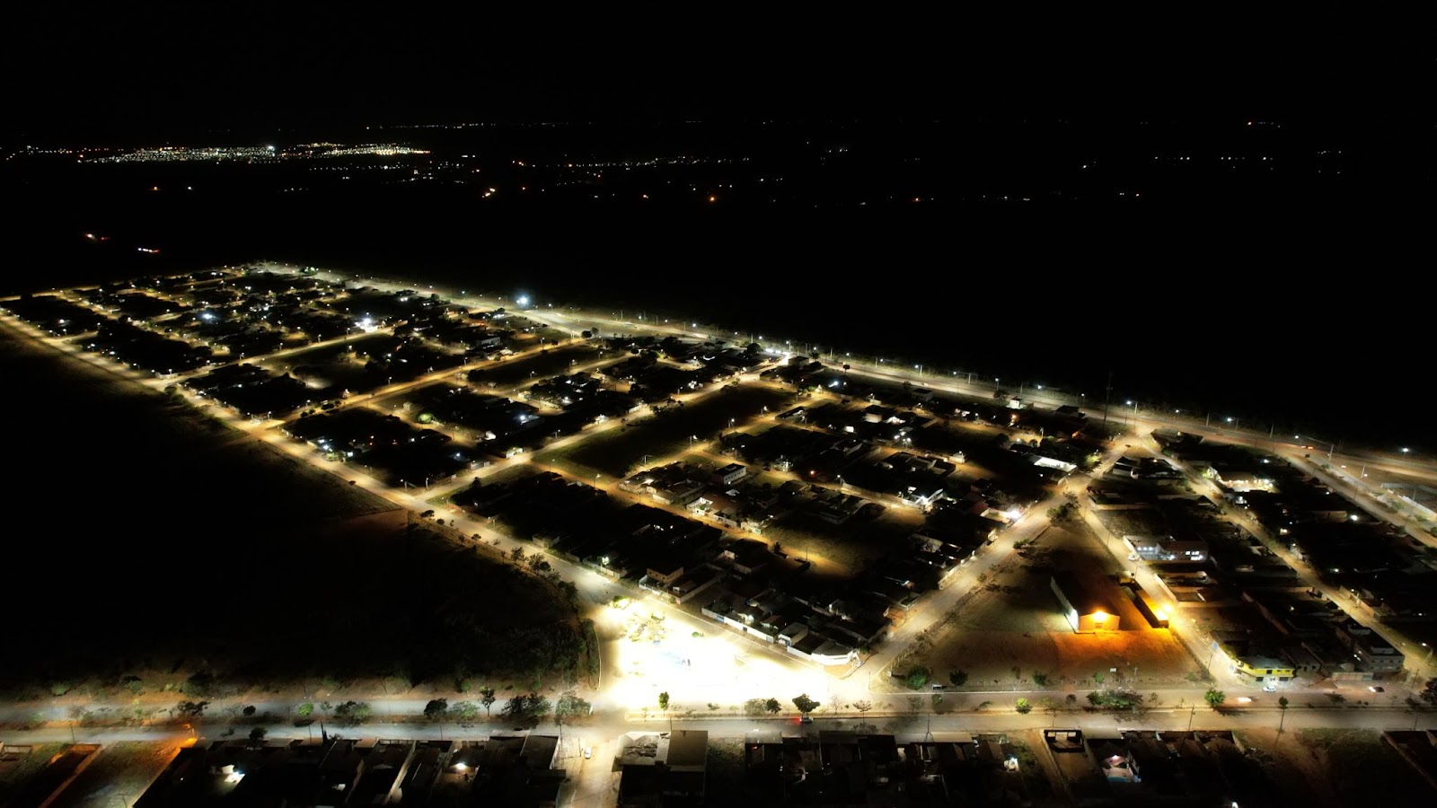 ILUMINAÇÃO DE LED NO BAIRRO DOM BOSCO