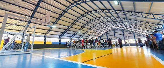 REVITALIZAÇÃO E COBERTURA DA QUADRA POLIESPORTIVA DA ESCOLA MUNICIPAL ALBINO BATISTA FERREIRA