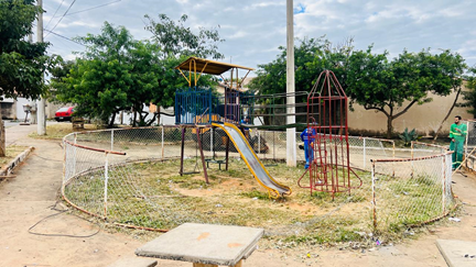 REFORMA DA PRAÇA DA SQ 18